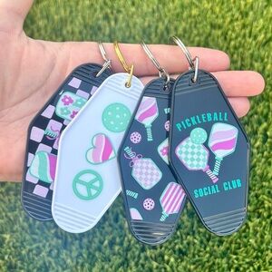 Handmade Pickleball Motel Keychain – Retro Sporty Vibes